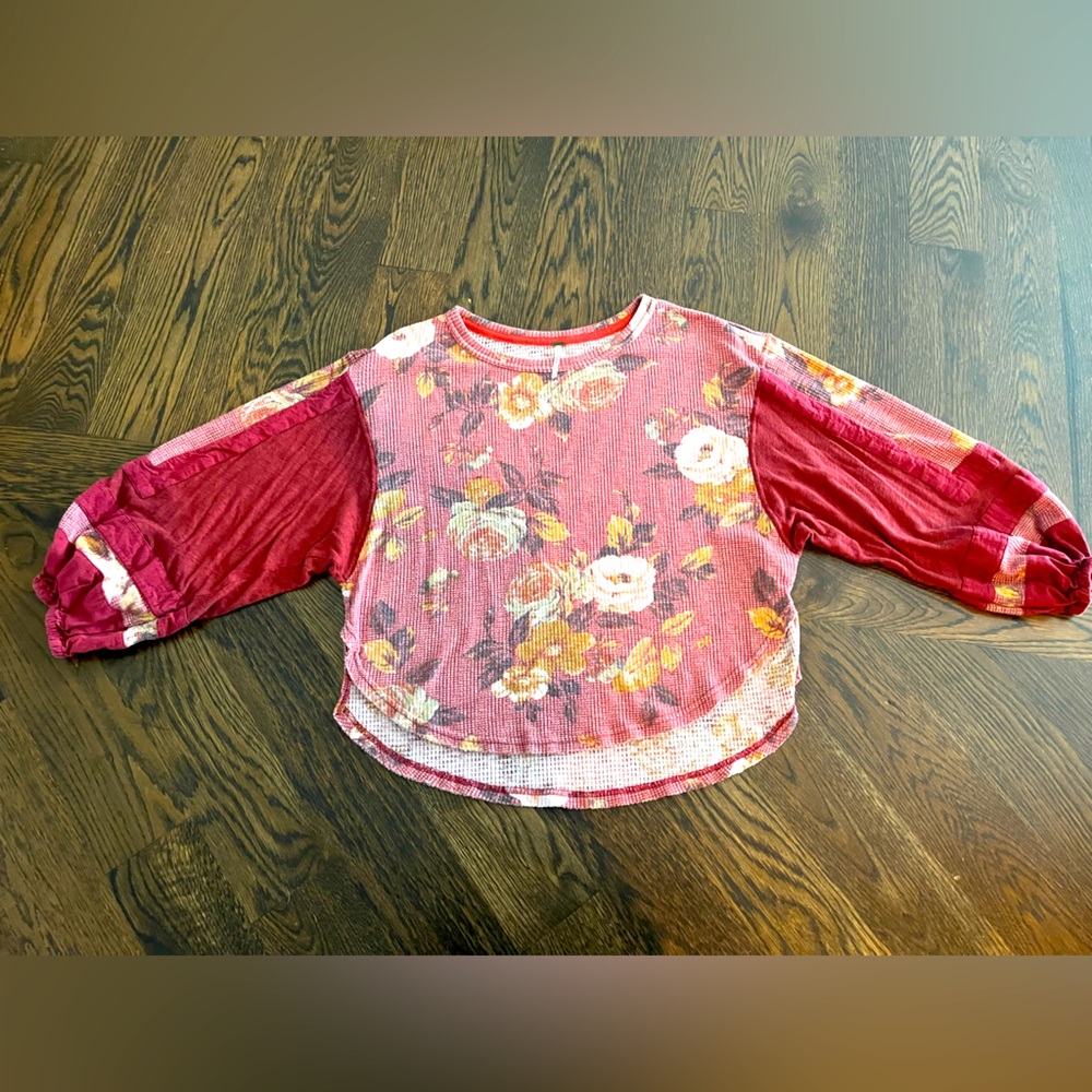 Free people, small, maroon, red, balloon sleeve flowered tunic shirt top